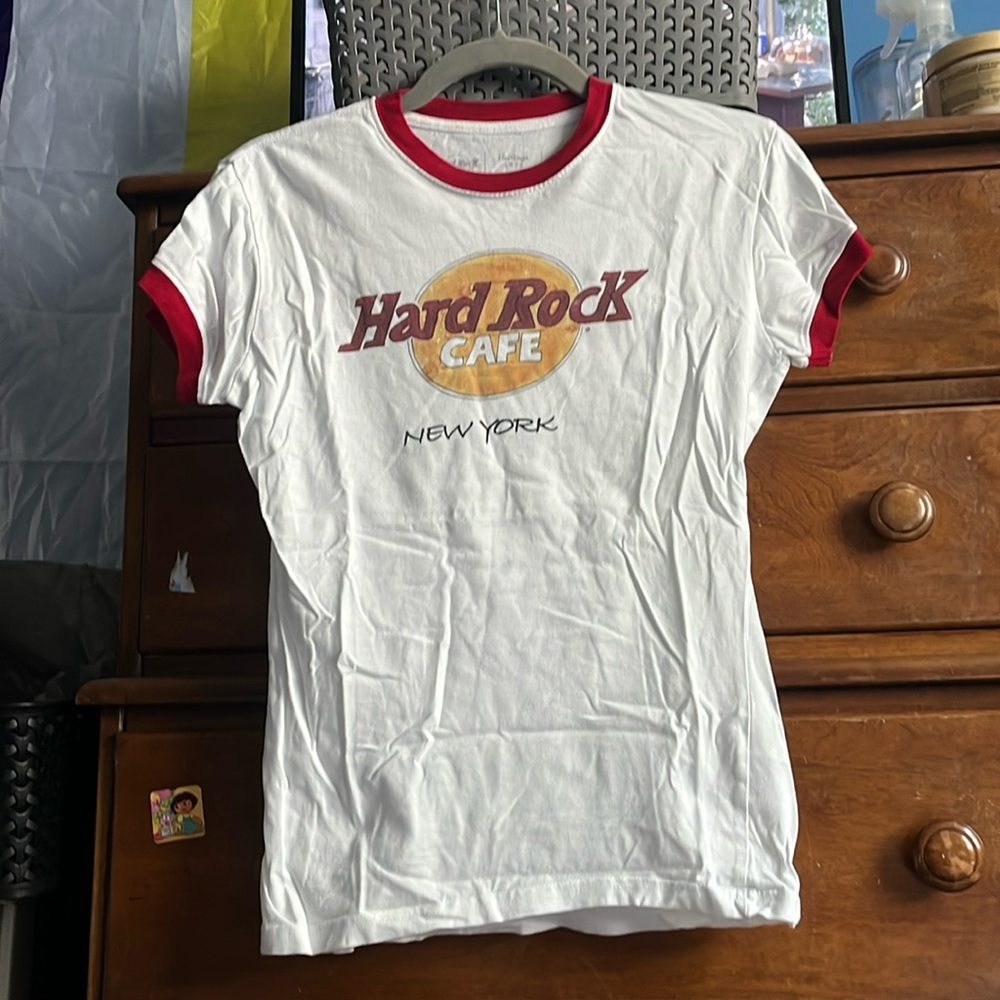 EUC Hard Rock Graphic Tee